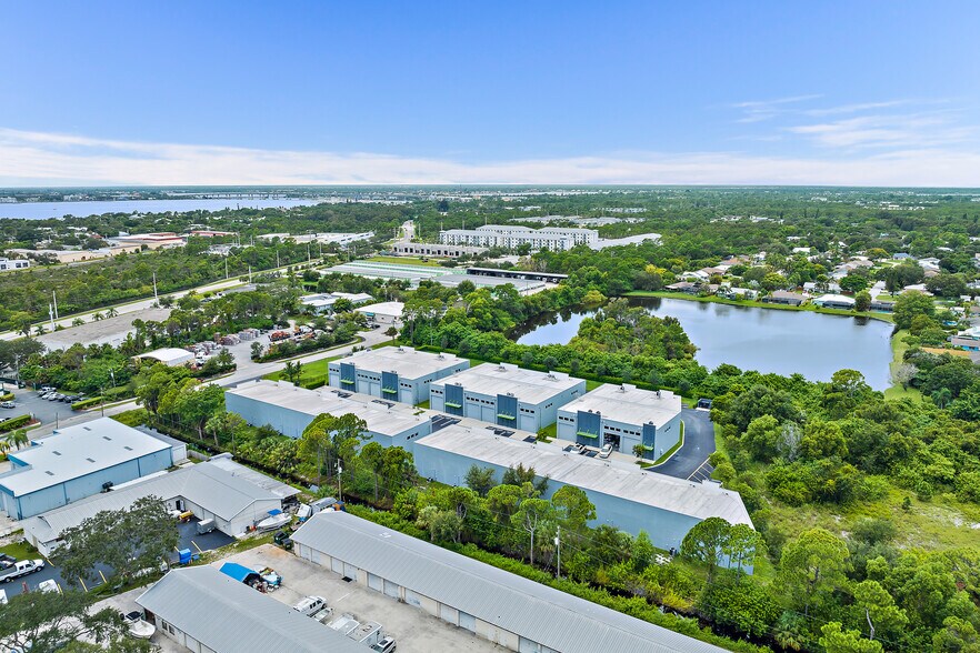 More Photos Of 861 NE Industrial Blvd, Jensen Beach Warehouse For Sale