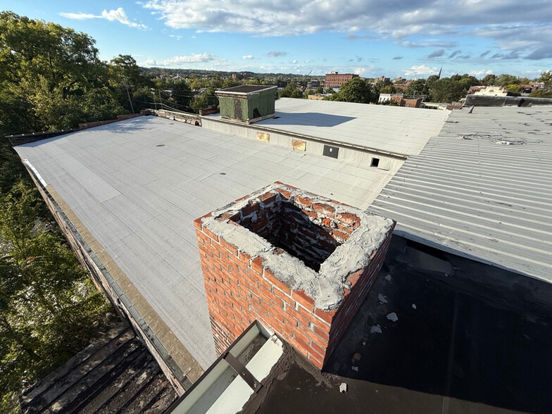 More Photos Of 285 Second St, Troy Warehouse For Sale