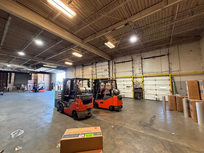 More Photos Of 3029 N Post Rd, Indianapolis Industrial For Lease