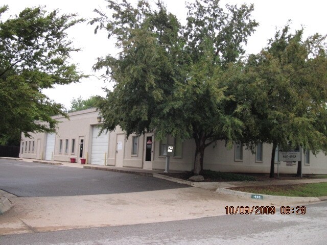 More Photos Of 405 W 2nd St, Edmond Office For Lease