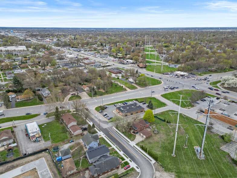 More Photos Of 2427-2443 Ridge Rd, Highland Unknown For Lease