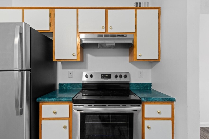 More Photos Of 111 Erie Ct, Shepherdsville Apartments For Sale