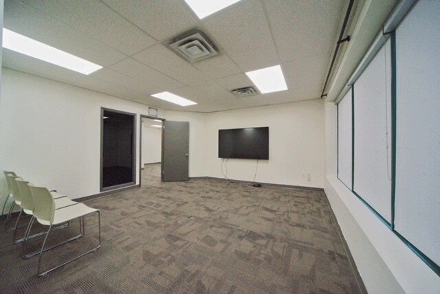 More Photos Of 1431 40th Ave NE, Calgary Light Distribution For Sale