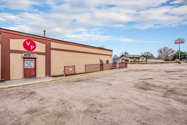 More Photos Of 705 1st Ave, La Salle Food Processing For Sale