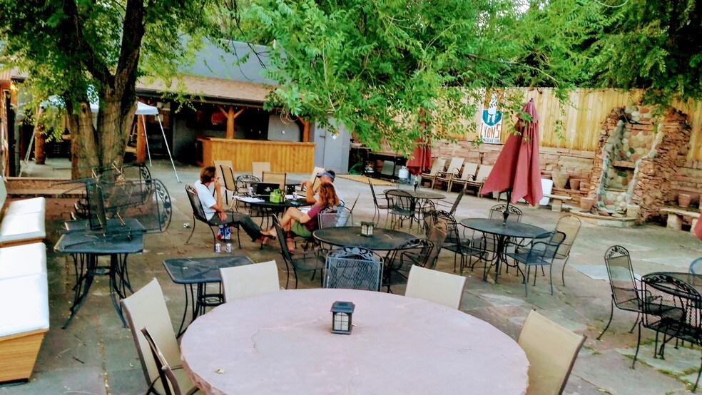 More Photos Of 160 E Main St, Lyons Restaurant For Sale