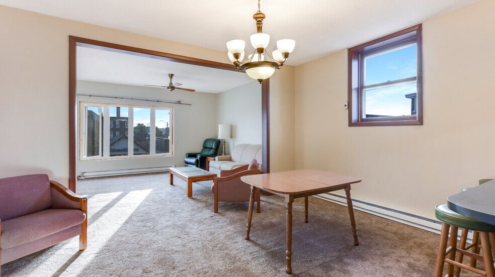 More Photos Of 1418 Main St, Bloomer Restaurant For Sale