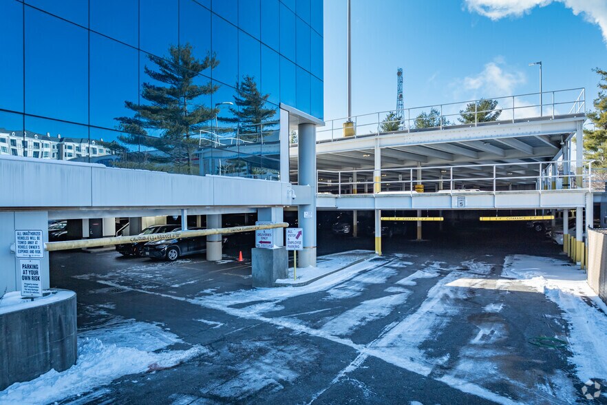 More Photos Of 615 Merrick Ave, Westbury Medical For Sale