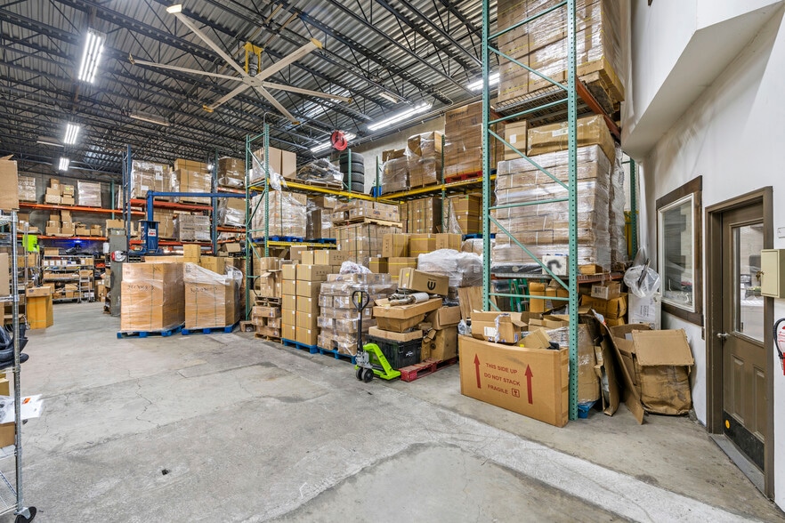 More Photos Of 574 Industrial Loop, Staten Island Warehouse For Sale