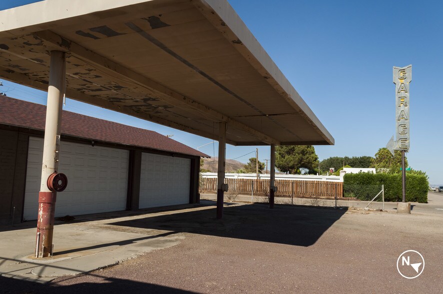 More Photos Of 525 E Yermo Rd, Yermo Service For Sale