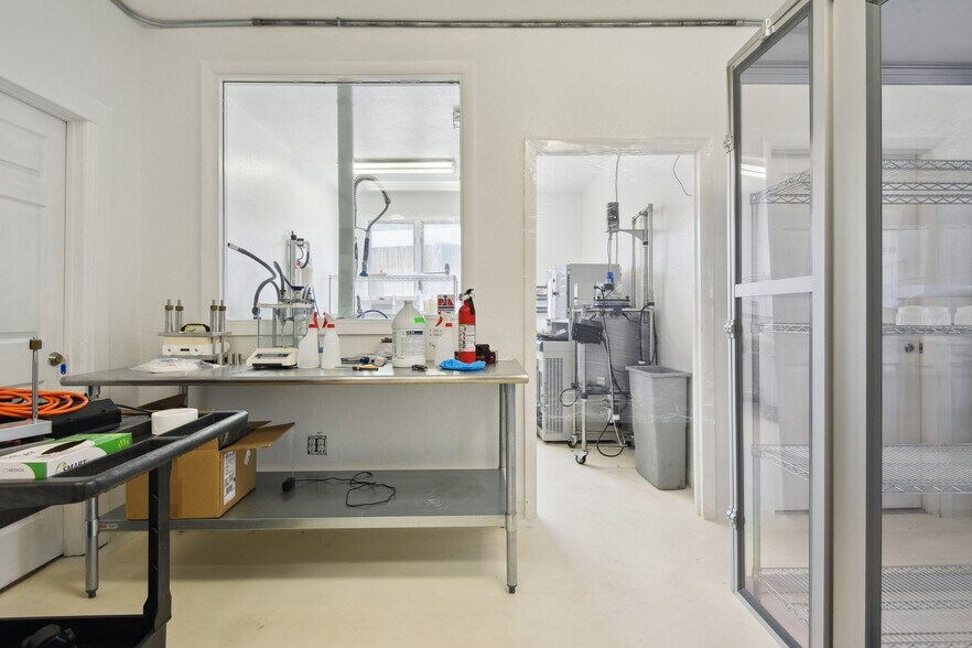 More Photos Of 19336 Goddard Ranch Ct, Morrison Light Manufacturing For Sale