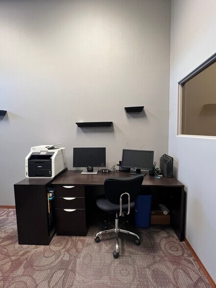 More Photos Of 6825 Burden Blvd, Pasco Medical For Sale