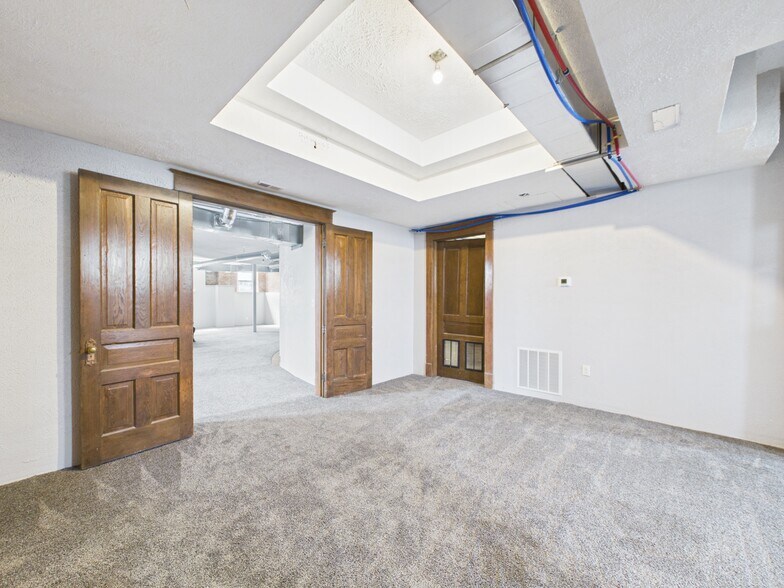 More Photos Of 220 E 6th St, Minden Office Residential For Sale
