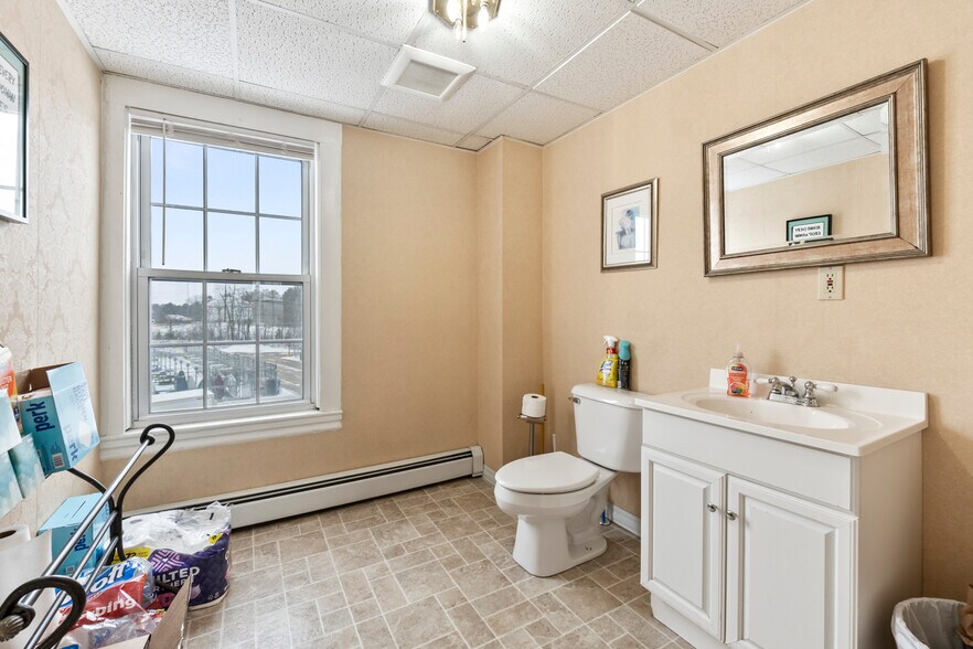 More Photos Of 2204 Woodbury Ave, Newington Office For Sale