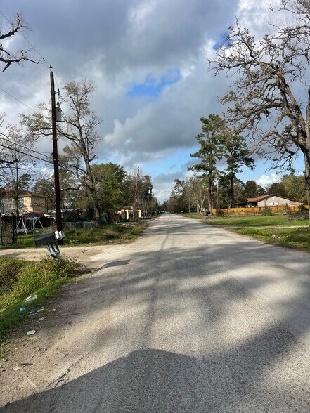 More Photos Of 7535 Nodding Pines Ln, Houston Manufactured Housing Mobile Home Park For Sale