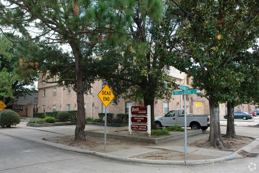 More Photos Of 2509 Houma Blvd, Metairie Apartments For Sale