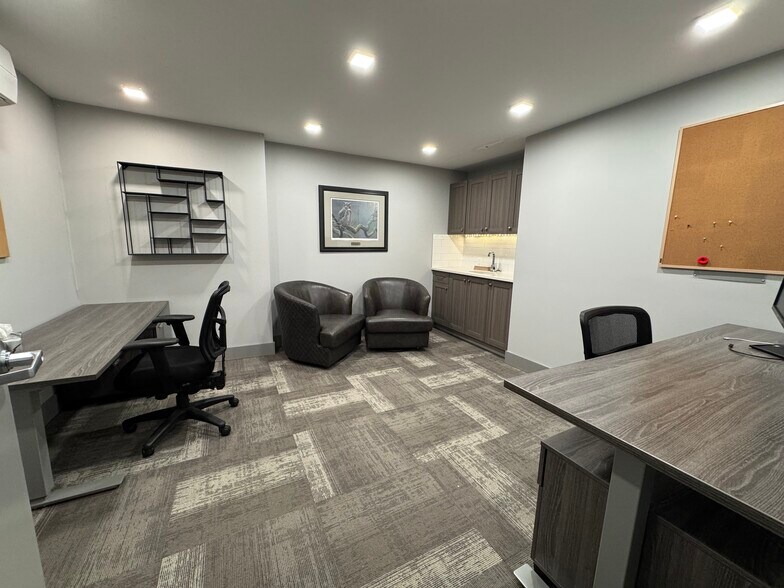 More Photos Of 11767 225th St, Maple Ridge Storefront Retail Office For Sale