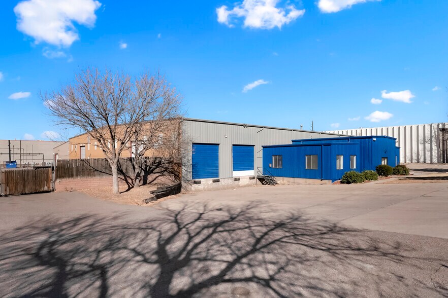 More Photos Of 5745 Monaco St, Commerce City Warehouse For Lease