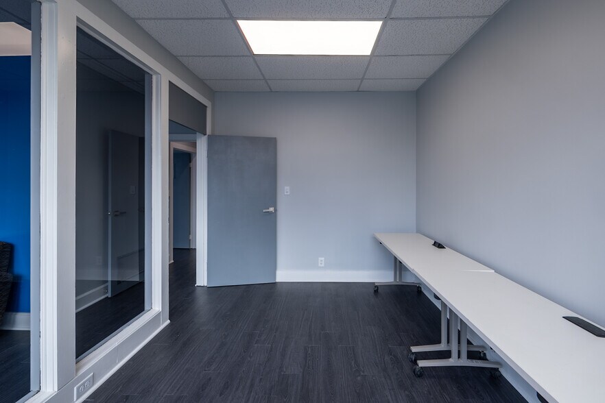 More Photos Of 4701 Avenue V, Birmingham Coworking Space