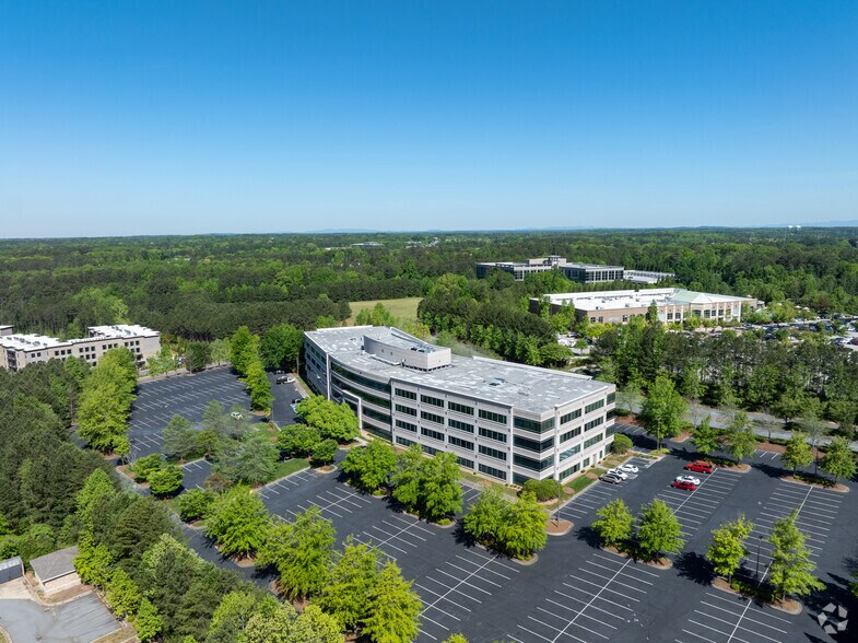 More Photos Of 925 North Point Pky, Alpharetta Office For Lease