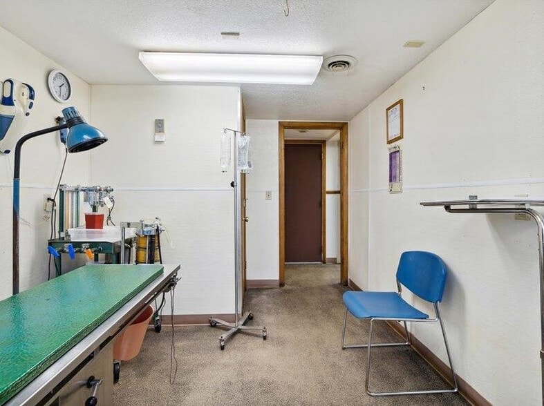 More Photos Of 4946 Page Ave, Michigan Center Medical For Sale