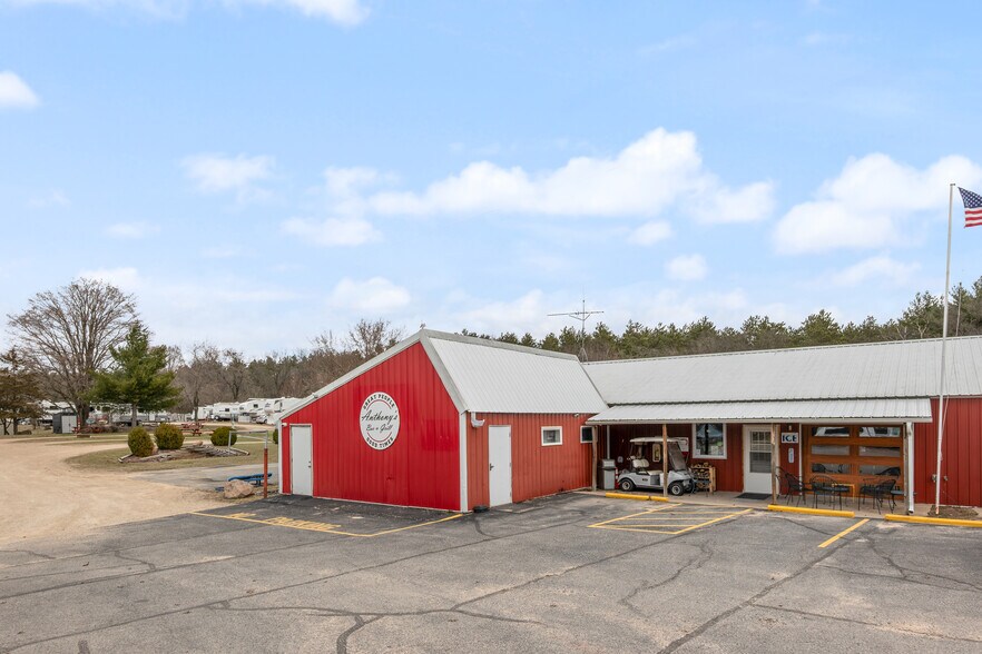 More Photos Of N1130 5th Rd, Coloma Trailer Camper Park For Sale