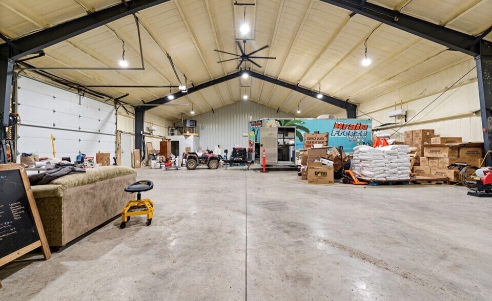 More Photos Of 332 Highway 3400 hwy, Jenkins Industrial For Sale