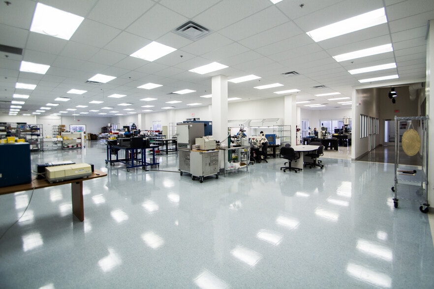 More Photos Of 2201 N Maple Ave, Broken Arrow Research And Development For Sale
