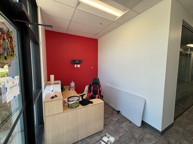 More Photos Of 5968 Silver Creek Valley Rd, San Jose Unknown For Lease