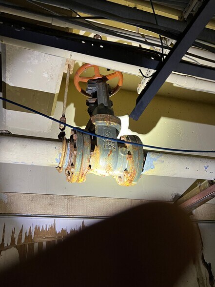 More Photos Of 100 N Main St, Corsicana Office Residential For Sale