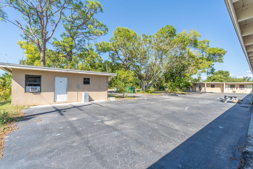 More Photos Of 11103 Tamiami Trl E, Naples Land For Sale