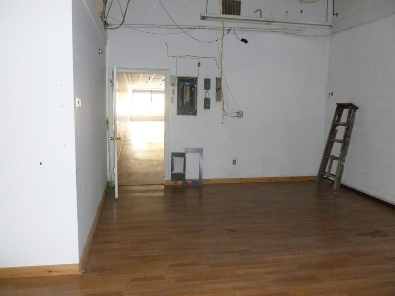 More Photos Of 82 Main St, Keene General Retail For Sale