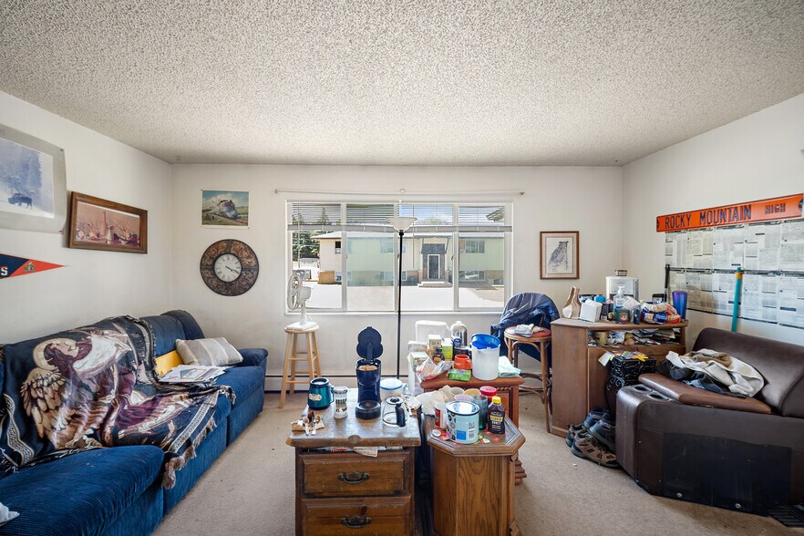 More Photos Of 340 Gahart Dr, Colorado Springs Apartments For Sale
