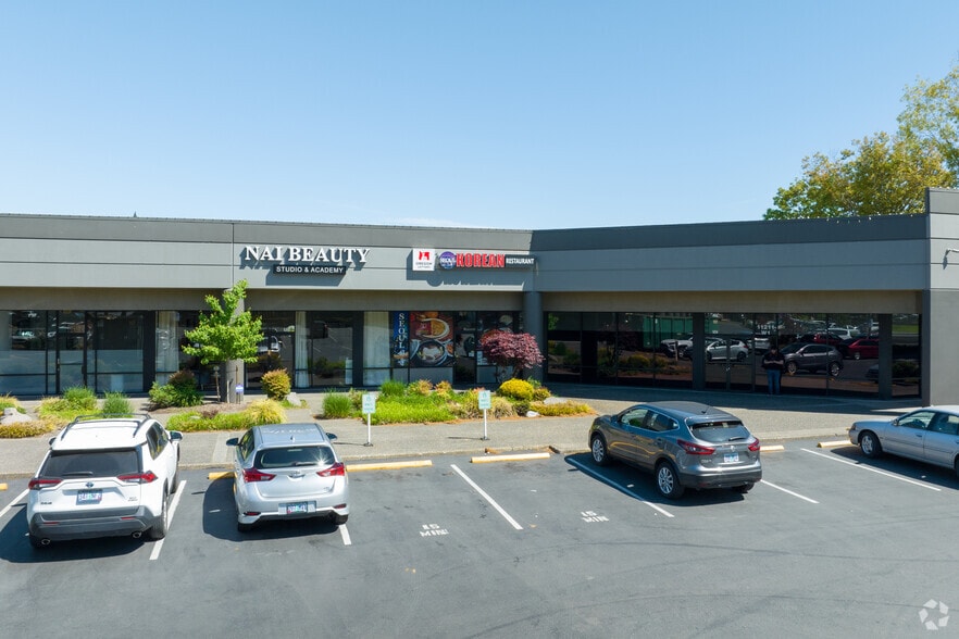 More Photos Of 11211 SE 82nd Ave, Portland Unknown For Lease