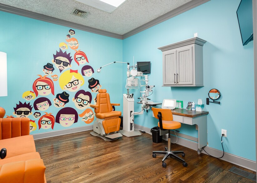 More Photos Of 109 N Court St, Florence Office For Sale