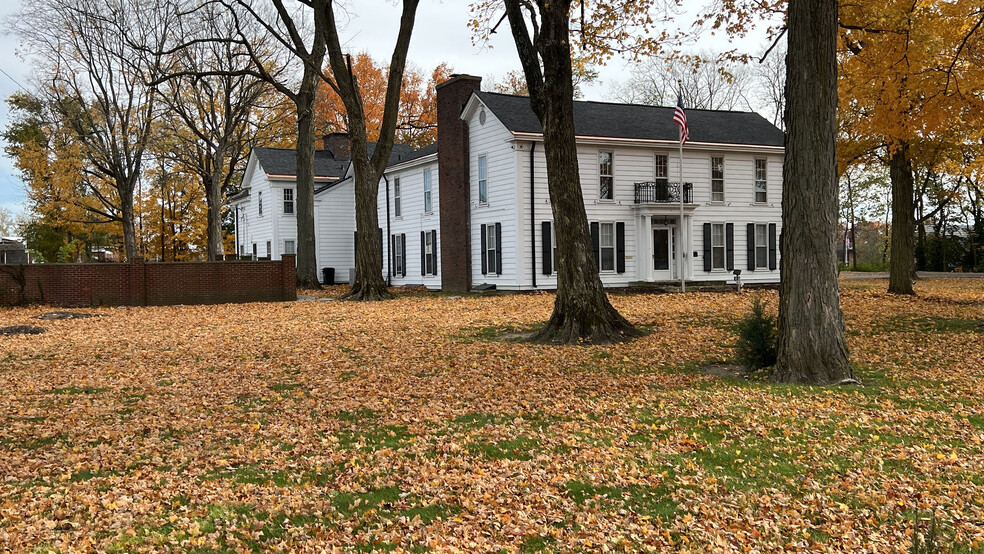 Primary Photo Of 243 S Madison Ave, Greenwood Medical For Lease