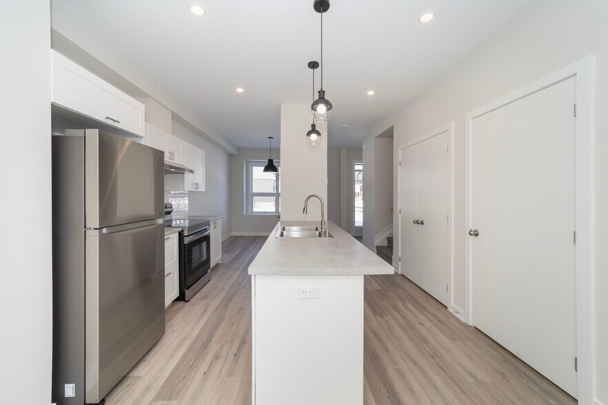 More Photos Of 36 Main St E, Mississippi Mills Apartments For Sale