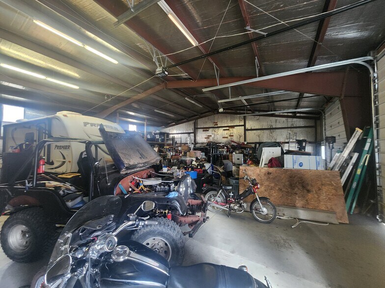 More Photos Of 2102 Airport Rd, Rifle Warehouse For Sale