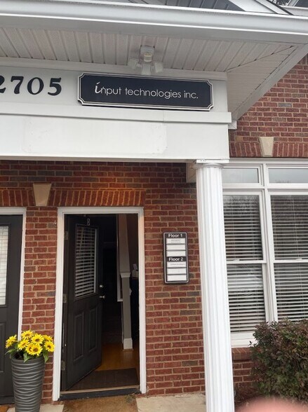 More Photos Of 12705 Century Dr, Alpharetta Office For Lease