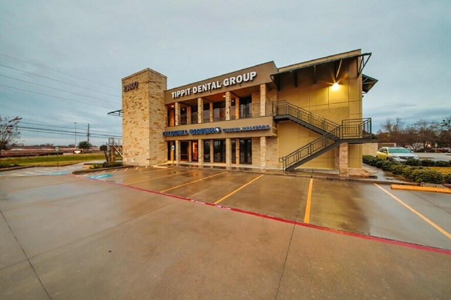 More Photos Of 23800 Northwest Fwy, Cypress Medical For Lease