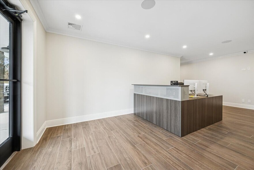 More Photos Of 104 Readington rd, Branchburg Manufacturing For Sale