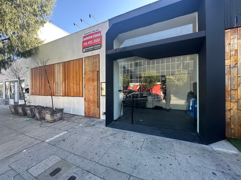 More Photos Of 8422-8428 W 3rd St, Los Angeles Restaurant For Lease