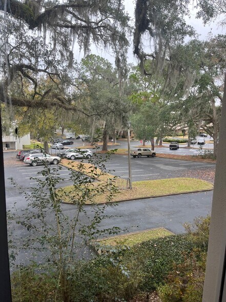 More Photos Of 325 John Knox Rd, Tallahassee Office For Lease