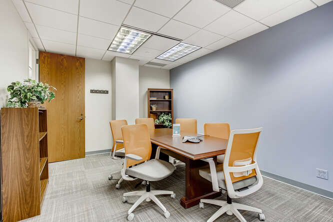 More Photos Of 1755 Park St, Naperville Coworking Space