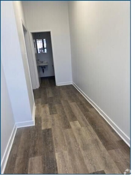 More Photos Of 1616 Matheson Blvd, Mississauga Manufacturing For Lease