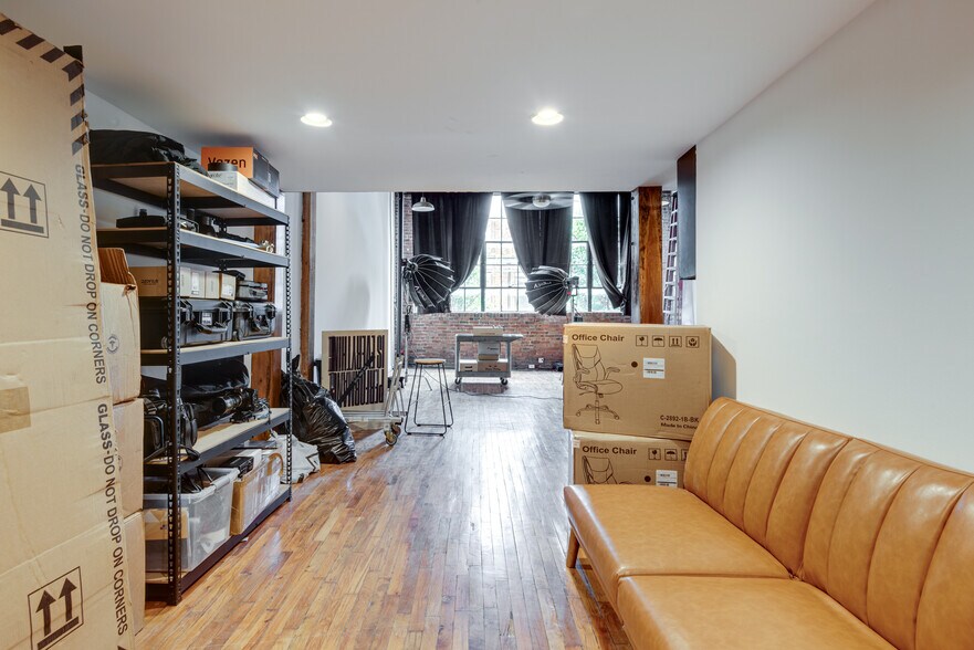 More Photos Of 1200-1300 Clinton St, Nashville Loft Creative Space For Lease