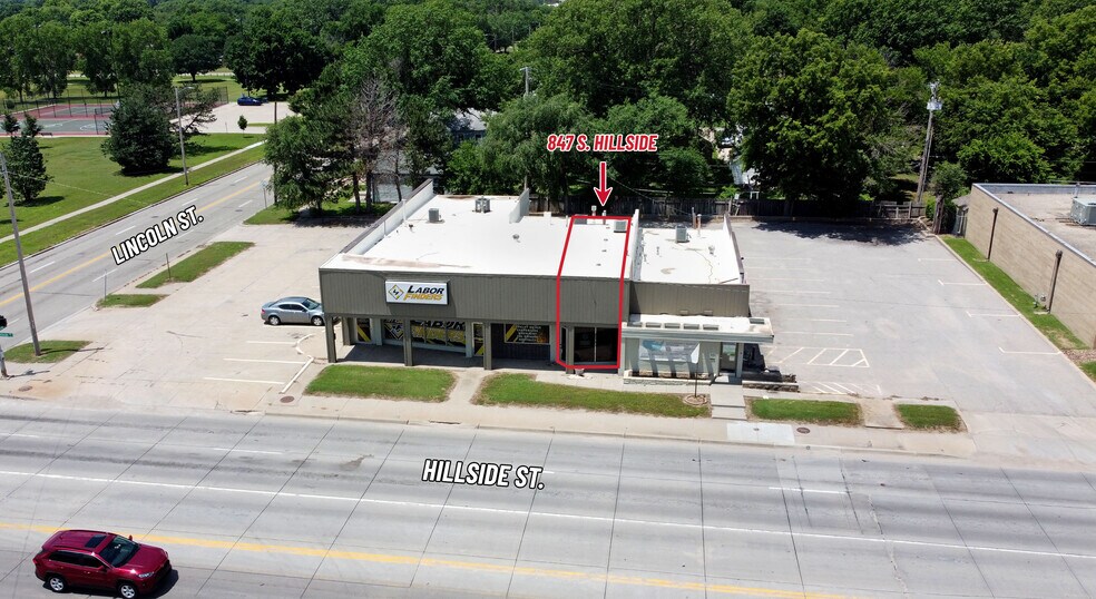 More Photos Of 841-849 S Hillside St, Wichita Freestanding For Lease