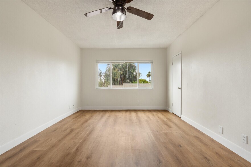 More Photos Of 3925 Barrett Rd, Los Angeles Apartments For Sale