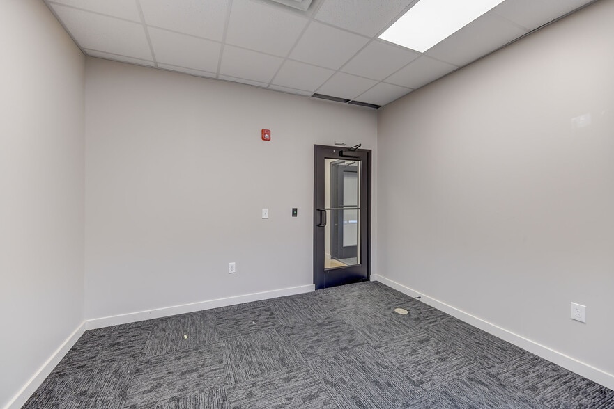More Photos Of 1025 Alliance Park Dr, Bloomsburg Office For Lease