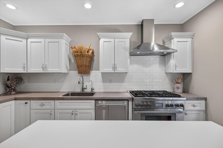 More Photos Of 1436 NY-52 Rt, Fishkill Office For Sale