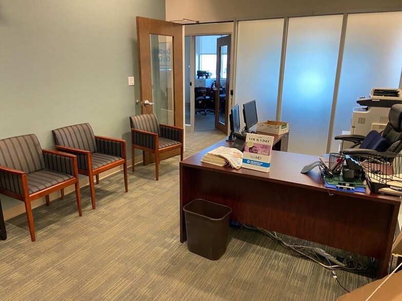 More Photos Of 6010 Bay Pkwy, Brooklyn Medical For Lease